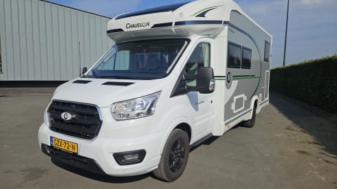 GZX-72-N – Chausson 777GA Automatic Etape Line molto lussuoso, senza km!