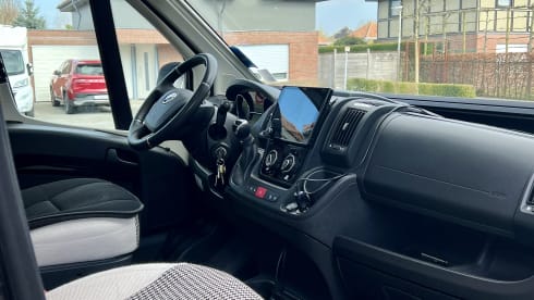 2p Karmann campervan from 2021