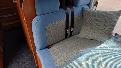 Sjorsie – Fendt camper with 2 single beds