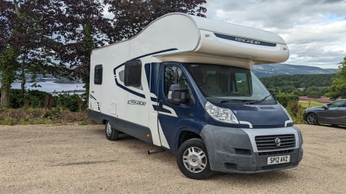 Escape Swift – 6 berth Swift bus from 2012