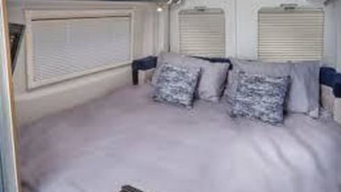 Bailey – 2 Berth Bailey Automatic Campervan 2024