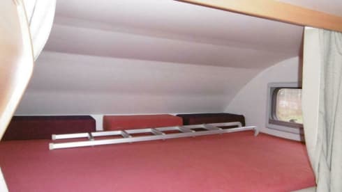 Camper familiare bello e grande per 6 persone