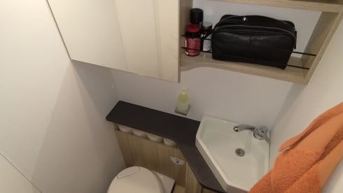 FreeLiving – AUTOMATIC with level system, extra long beds. ALSO WINTER