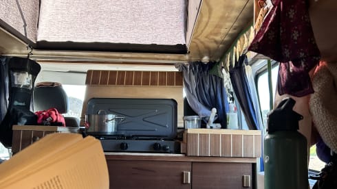 Tristan de Transit – 2p Ford campervan uit 2011
