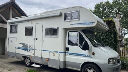 6p Adria Mobil alcove from 2005