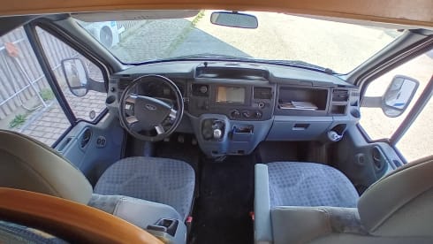 MARTINA – CAMPER CHAUSSON