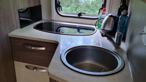 4p Bürstner semi-integrated from 2015