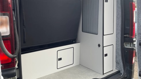 Nissan Primastar Campervan