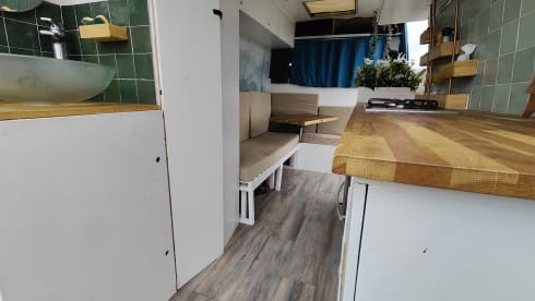 Fourgon EDF aménagé 