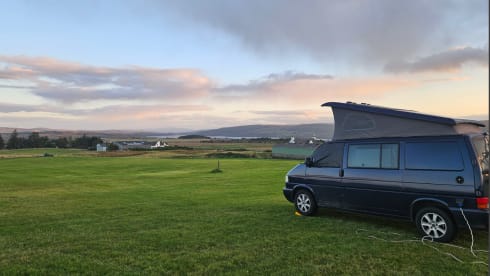 Carloz – * VW California Westfalia - Full option Campervan *