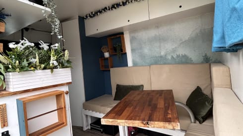 Fourgon EDF aménagé 