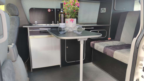 Madza Bongo 4 Berth Campervan