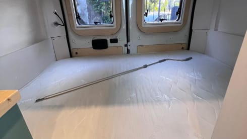 Matteo – Camperized van