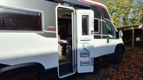 4p Challenger semi-integrated from 2024