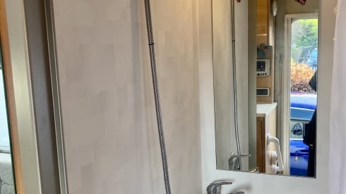 Maisie – Lovely motorhome with everything you need.