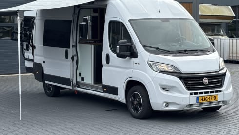 Ducventure2 – 3p Fiat bus from 2019