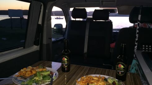 Bert – Noleggio camper VW T5 3/4 cuccette