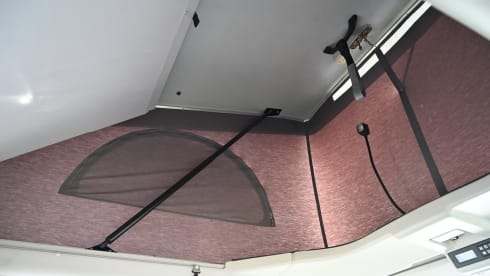 Kareltje – 4p Volkswagen campervan uit 1998
