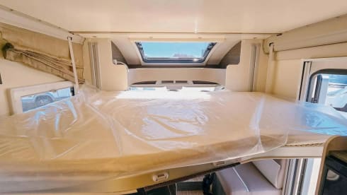 Premium 5p McLouis semi-integrated uit 2026 + starlink