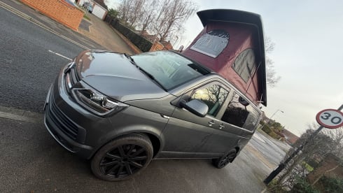 Camper Volkswagen a 2 posti letto del 2017