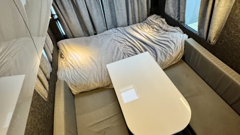 Joy Ride – 2p Volkswagen Crafter from 2010