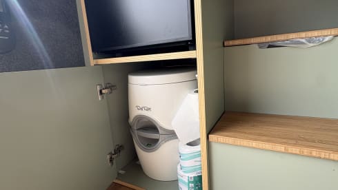 Campr Outcast – Campr Outcast - Tough, spacious off-grid camper