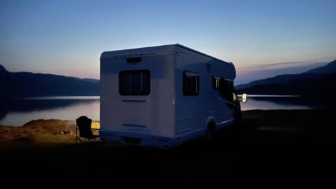 Maverick – Luxury 4 Berth Motorhome (2 lounges, 3 separate sleeping areas)