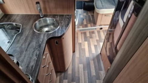 2p Knaus semi-integrated from 2015