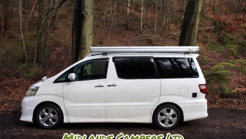 Skye – 4 berth ULEZ Compliant automatic Toyota campervan 