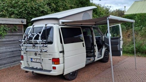 3p Volkswagen campervan from 2003