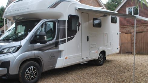2025 Auto Trail Expedition C73