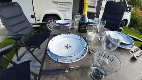 4p Mobilhome (built in 2023) - Automatic - fully equipped - Full option