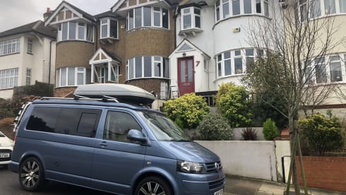 Vinnie – Great fun, fab value (insurance incl) & easy logistics from W7