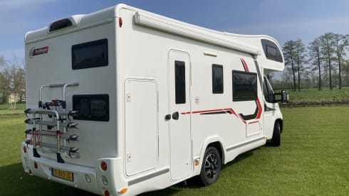 Ideale familiecamper! – Neat 7p Challenger alcove from 2021