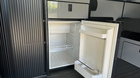 Anakin – 4 berth Volkswagen (T6 4motion 205 DSG) Campervan  - Dog Friendly 