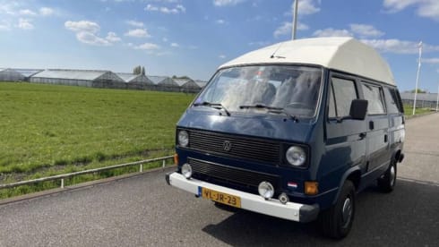 Maxima  – 2p Volkswagen bus from 1986