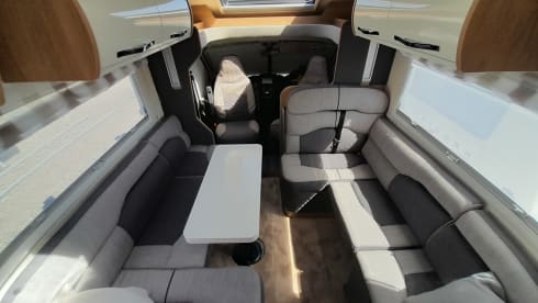 Roller Team Autoroller 707 luxury motorhome