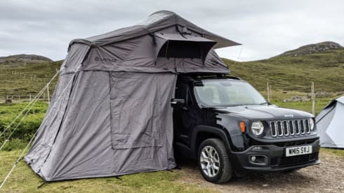 Jeep Renegade 4x4 with Roof Tent and Awning