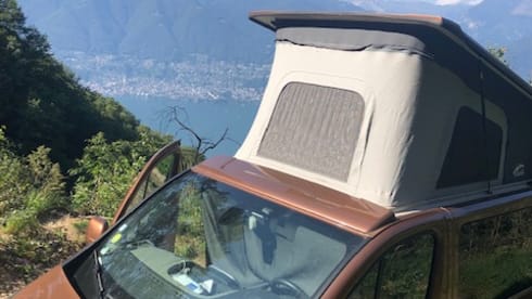 poup – Renault family van unlimited mileage traffic