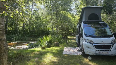 Happy Camper Days – Peugeot Dreamer met daktent 