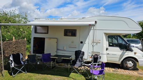 Lagertha – 6 berth Ford alcove from 2007