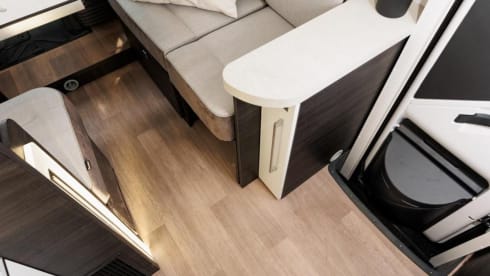 Mileo 263 – 5p Benimar semi-integrated uit 2024