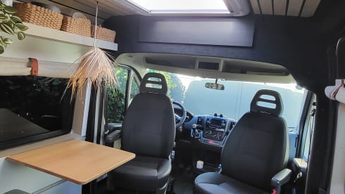 Dubbus – 2p Citroën bus uit 2018