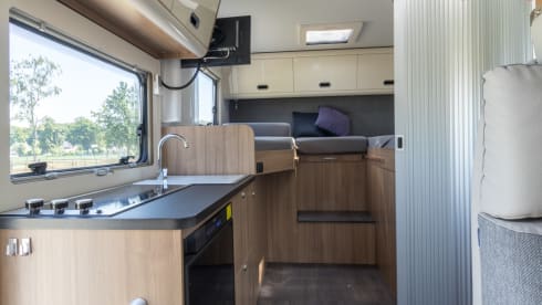 Compact luxury Sun Living semi-integrated from 2020