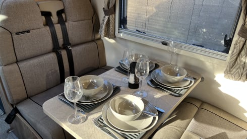 Luxury 6 Berth Swift Bessacarr Motorhome