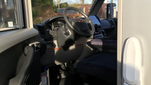 Bur – 4p Bürstner integrated uit 2008