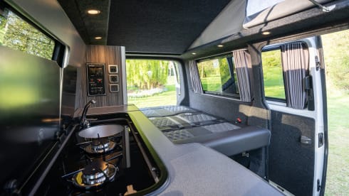 Eleanor  – Volkswagen T6 Highline LWB campervan 
