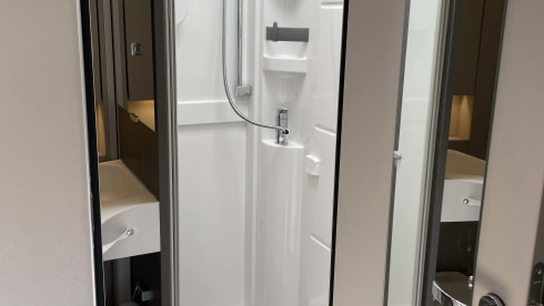 p Hymer semi-integrated from 2024
