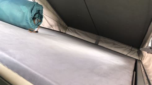 Vulamdander Family Van – Adria 3-Wege-Mietwagen in Apulien