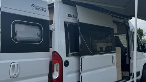 Knausi  – Vielseitig nutzbarer Camper für die ganze Familie 
